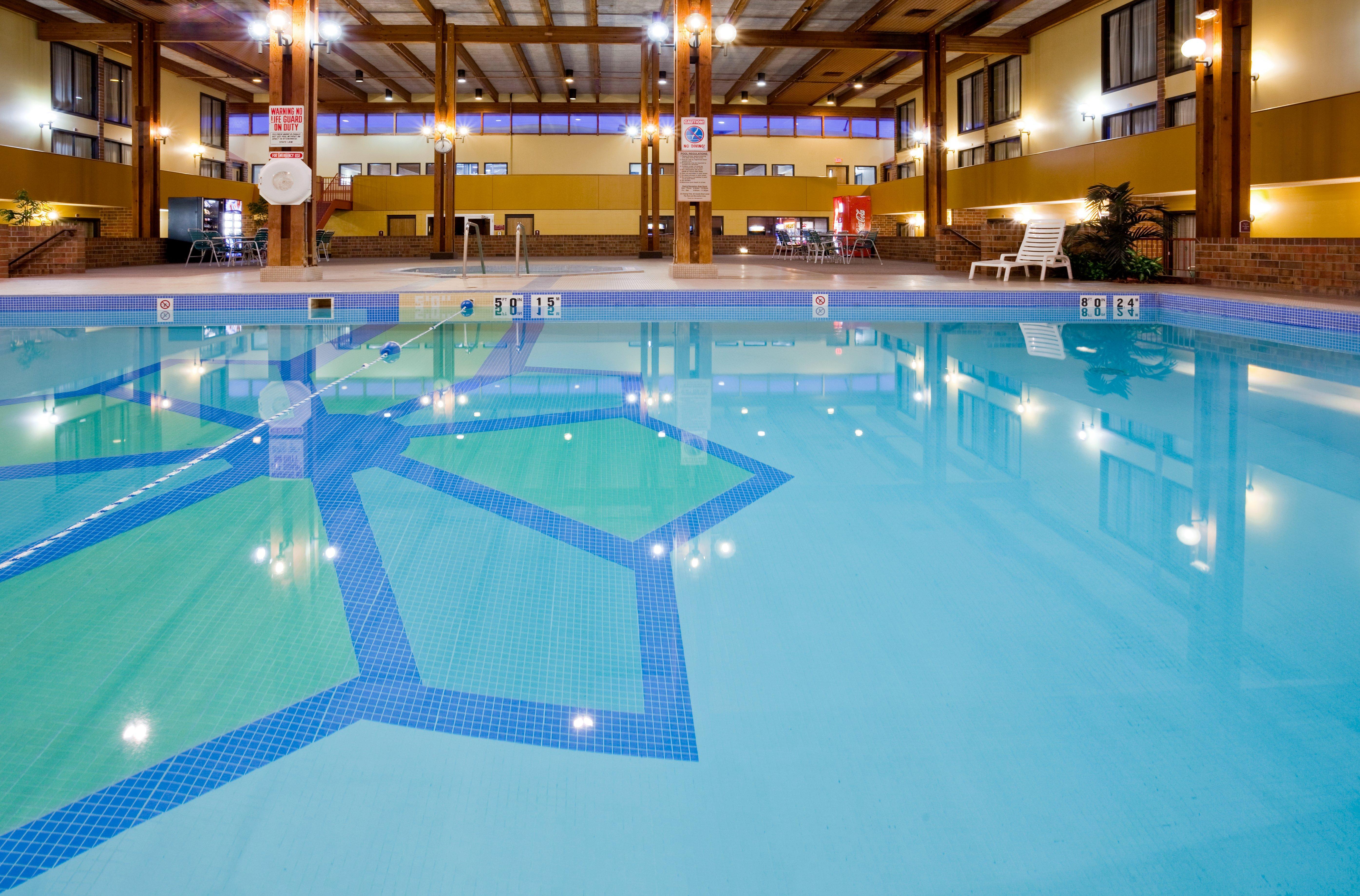 Holiday Inn & Suites St. Cloud By Ihg Saint Cloud Dış mekan fotoğraf
