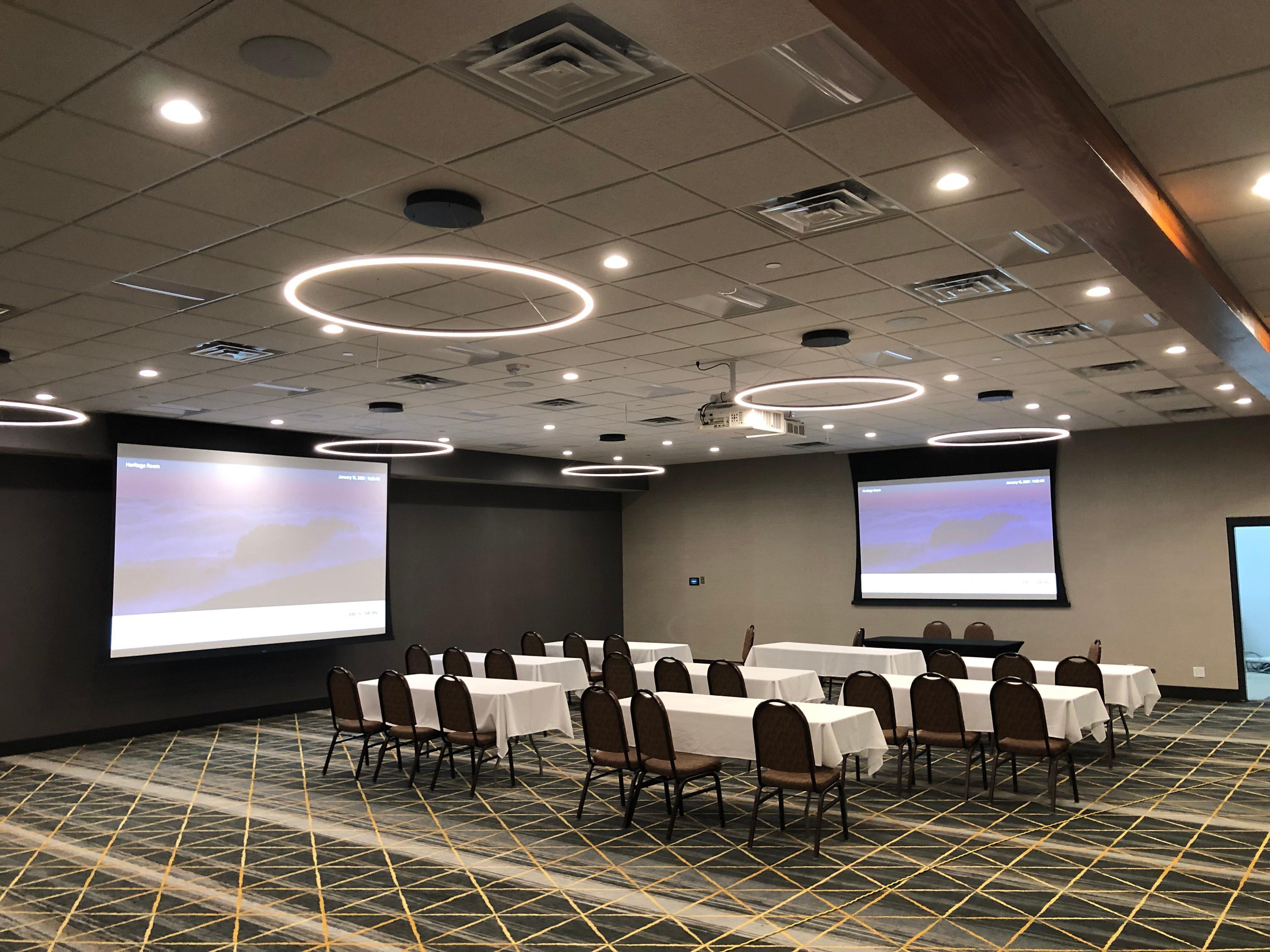 Holiday Inn & Suites St. Cloud By Ihg Saint Cloud Dış mekan fotoğraf