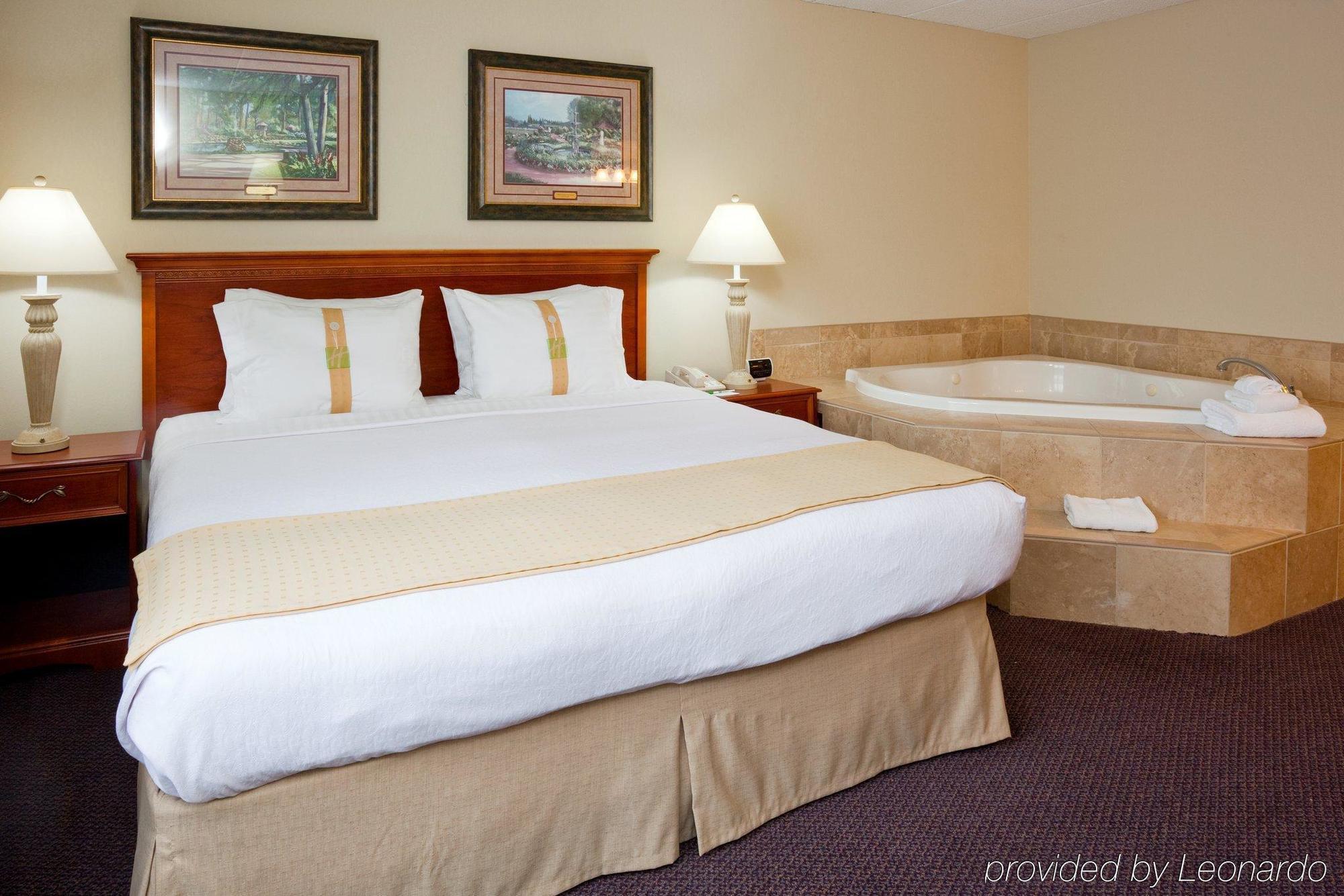 Holiday Inn & Suites St. Cloud By Ihg Saint Cloud Oda fotoğraf